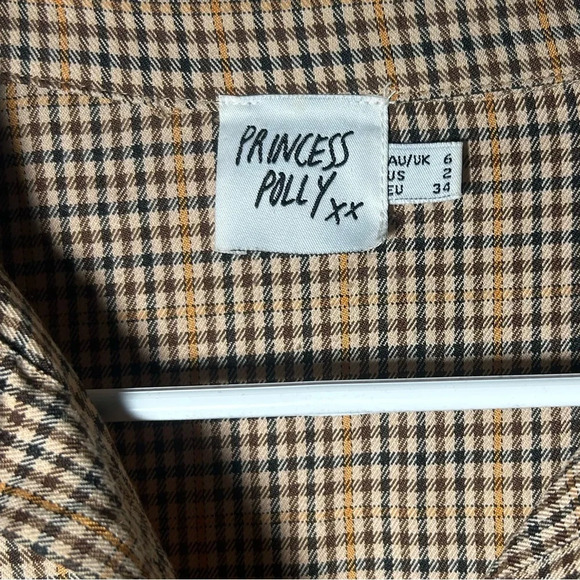 Princess Polly Willa Oversized Button Down Shirt Beige Plaid checkered Size 2. - Picture 5 of 11